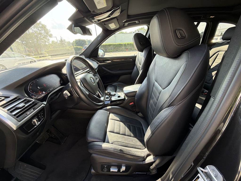 Thumbnail: 2022 BMW X3 - 11