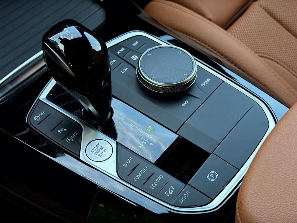 Thumbnail: 2024 BMW X3 - 16