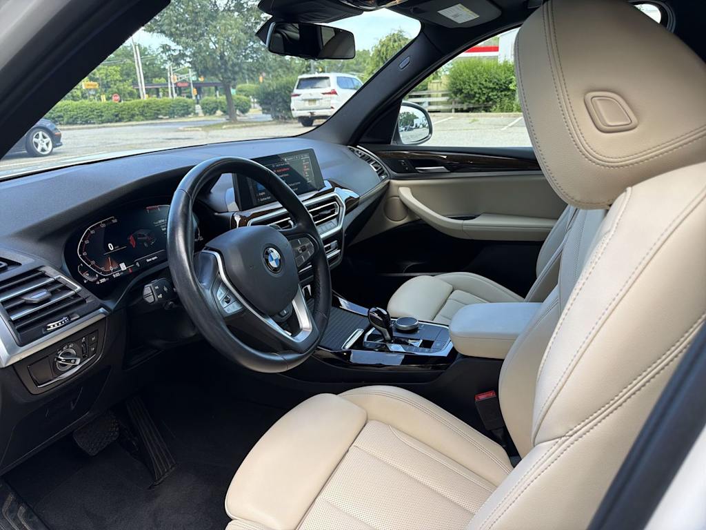 Thumbnail: 2023 BMW X3 - 11