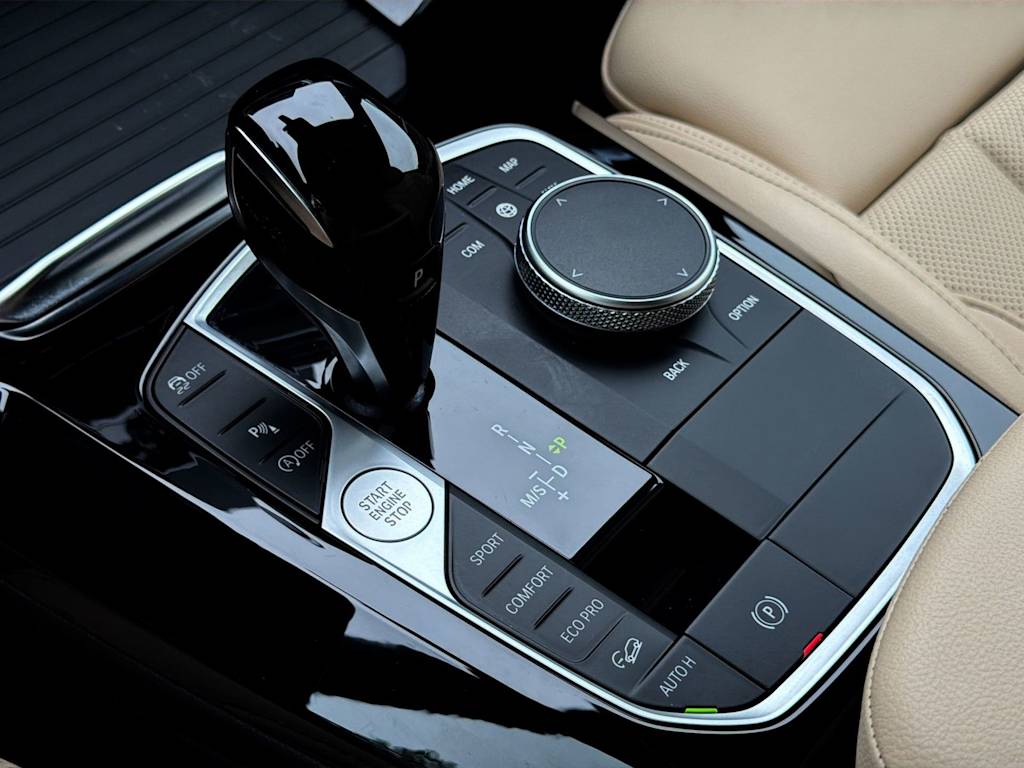 Thumbnail: 2024 BMW X3 - 16