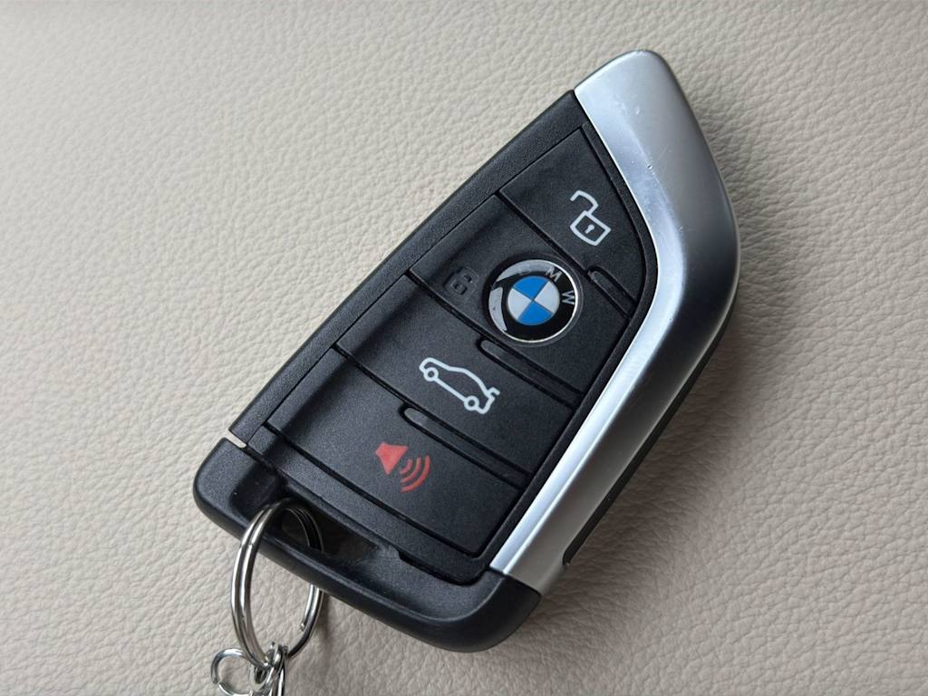 Thumbnail: 2024 BMW X3 - 19