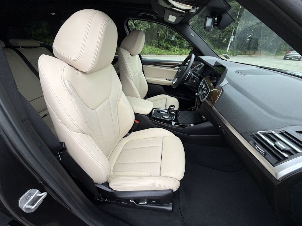Thumbnail: 2024 BMW X3 - 12