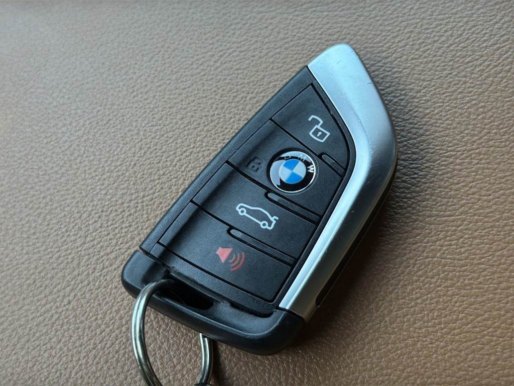 Thumbnail: 2024 BMW X3 - 18
