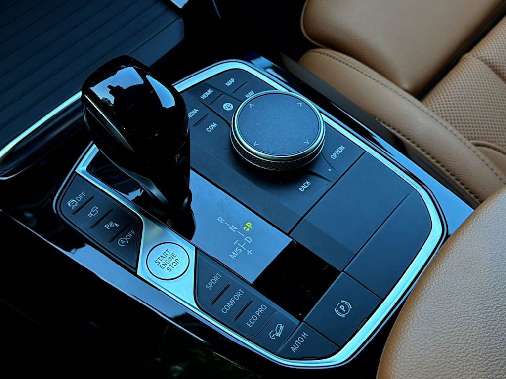 Thumbnail: 2024 BMW X3 - 16