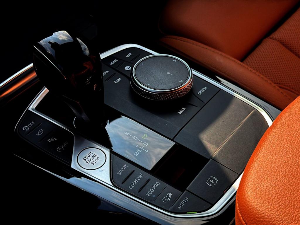 Thumbnail: 2024 BMW X3 - 16