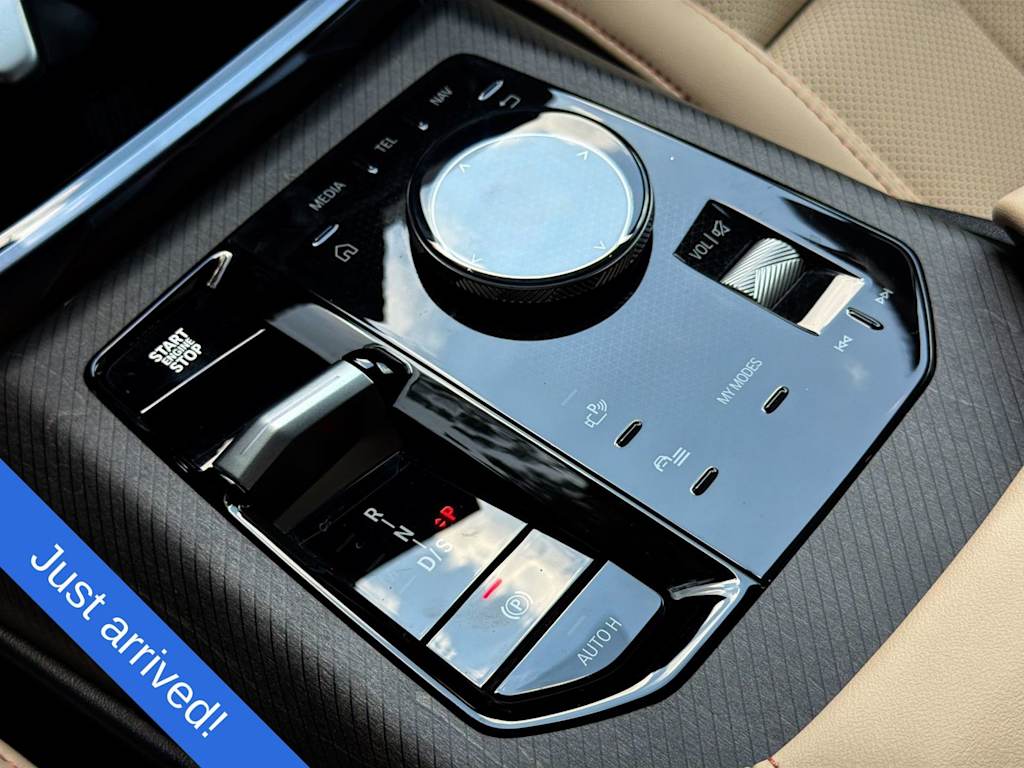 Thumbnail: 2026 BMW X3 - 15