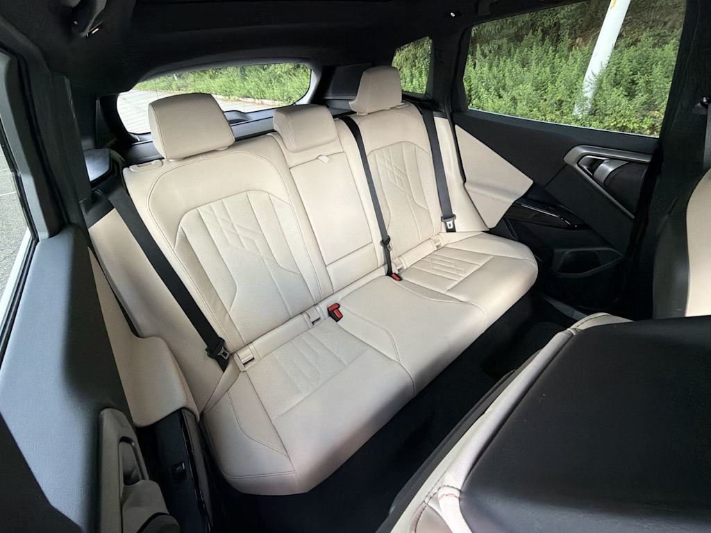 Thumbnail: 2026 BMW X3 - 27