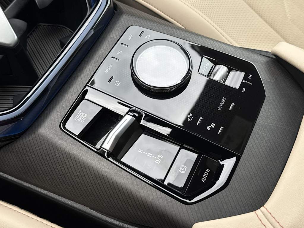 Thumbnail: 2026 BMW X3 - 27