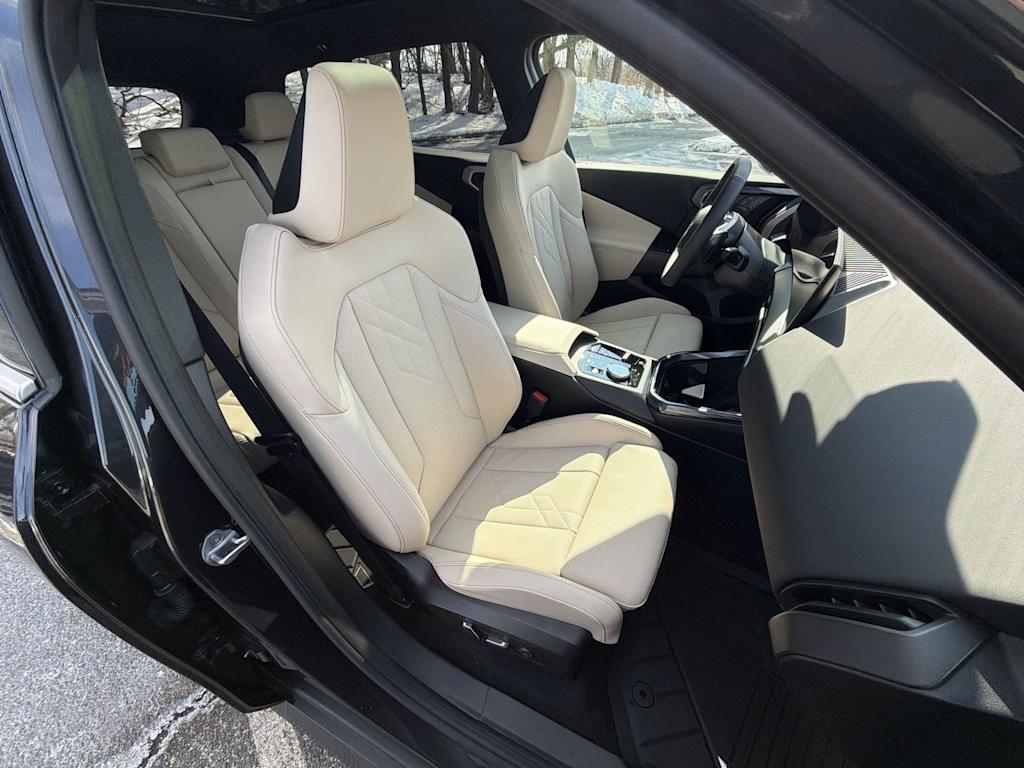 Thumbnail: 2025 BMW X3 - 12