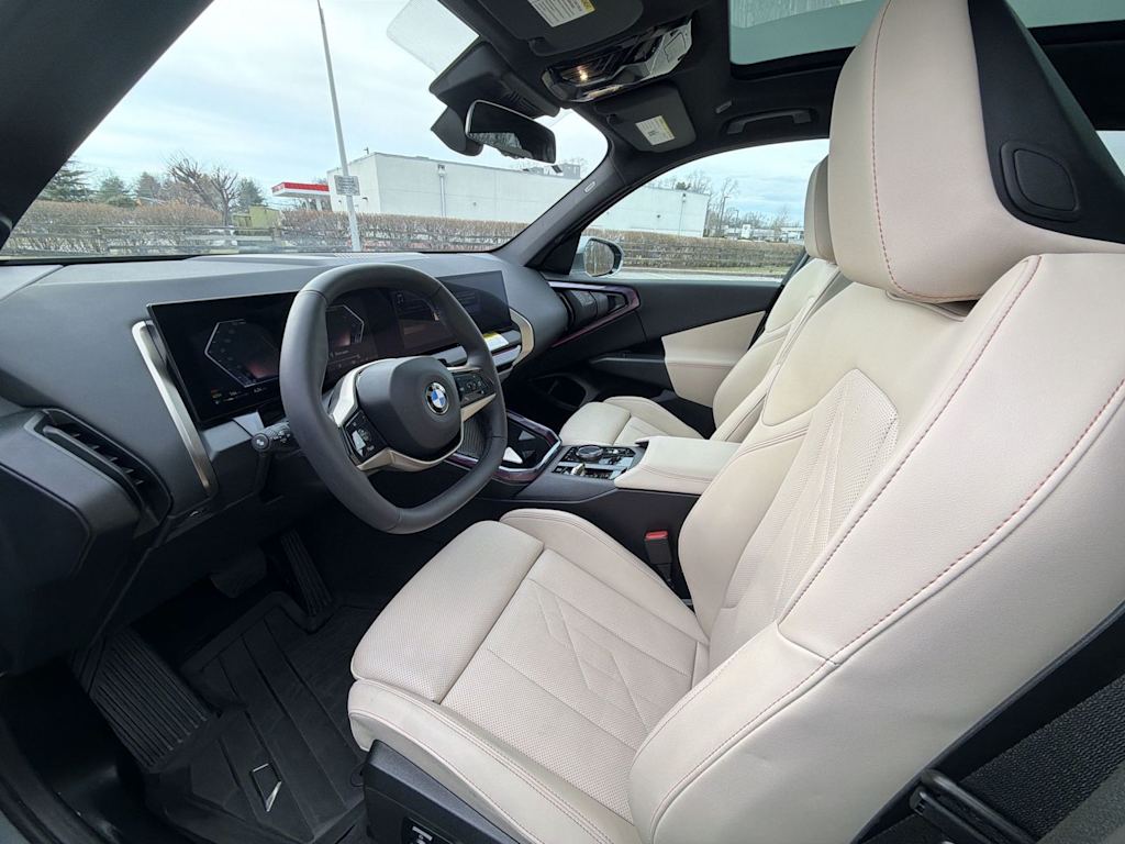 Thumbnail: 2025 BMW X3 - 11