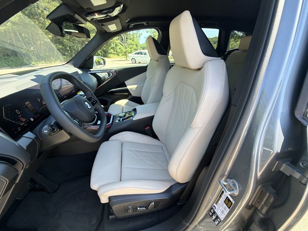 Thumbnail: 2026 BMW X3 - 11