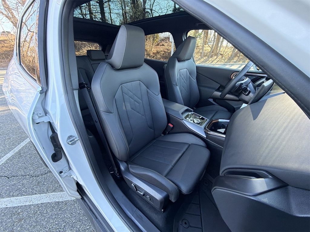 Thumbnail: 2025 BMW X3 - 12