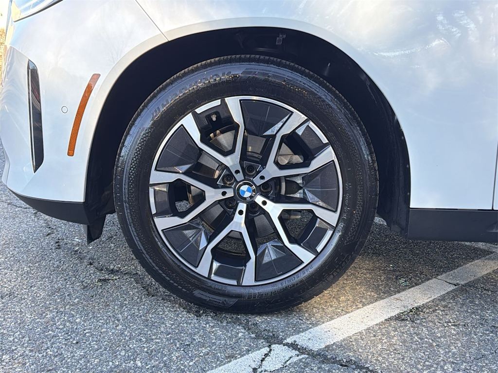 Thumbnail: 2025 BMW X3 - 8