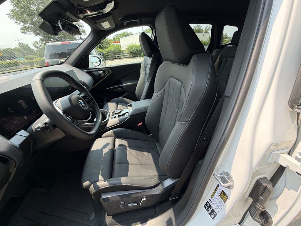 Thumbnail: 2026 BMW X3 - 11