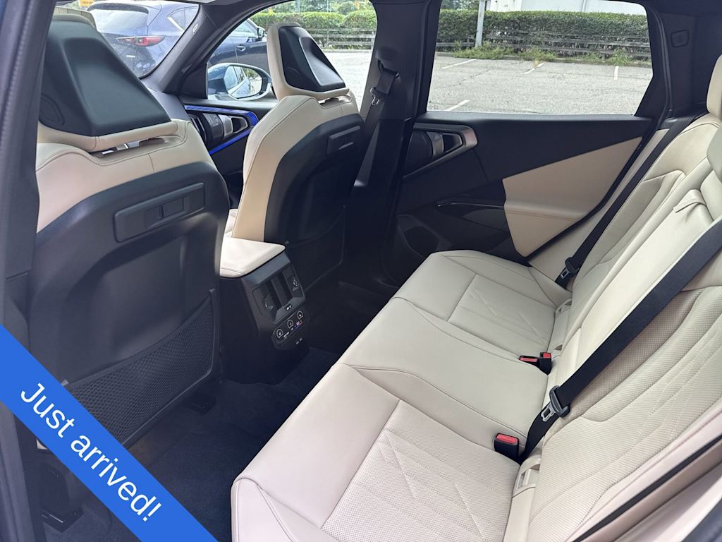 Thumbnail: 2026 BMW X3 - 13