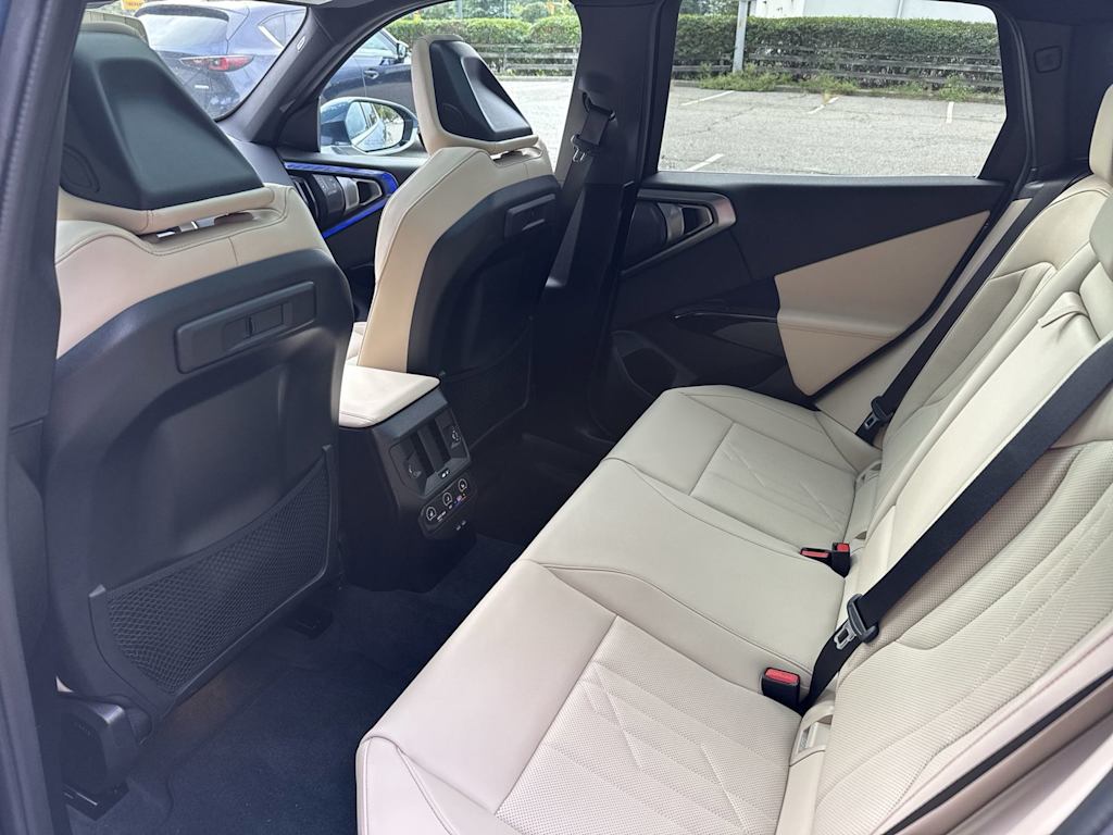 Thumbnail: 2026 BMW X3 - 13