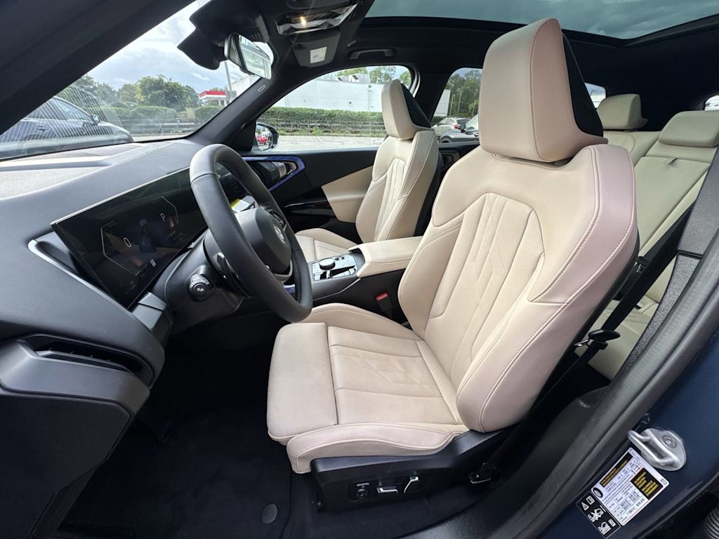 Thumbnail: 2026 BMW X3 - 11