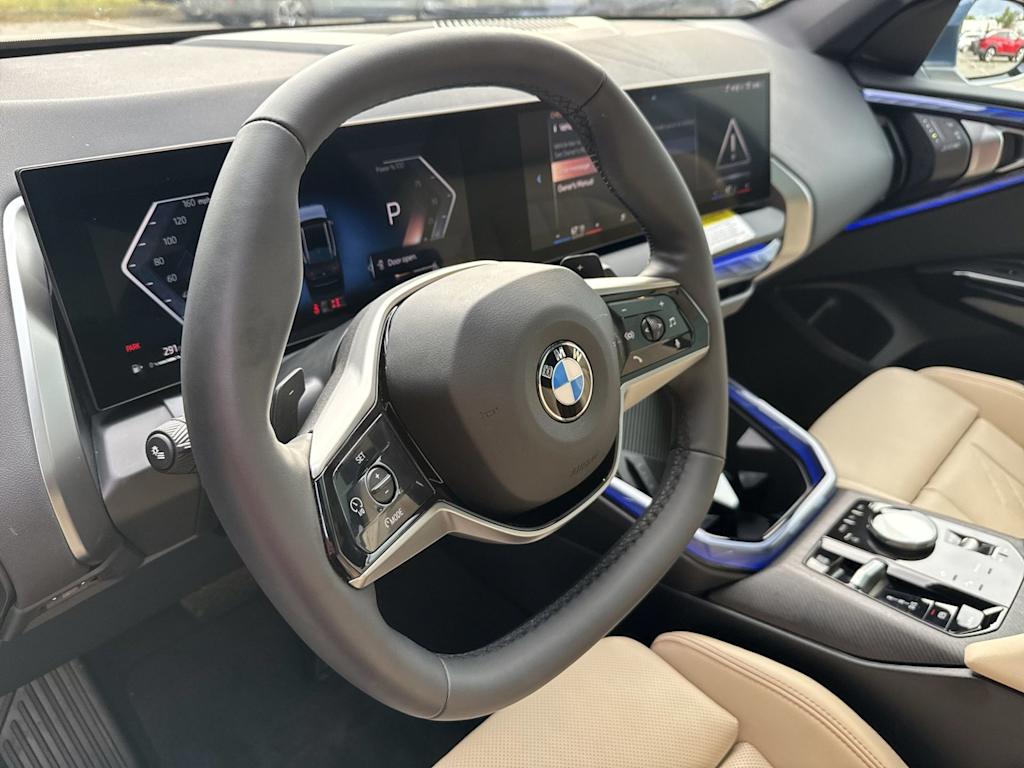 Thumbnail: 2026 BMW X3 - 14
