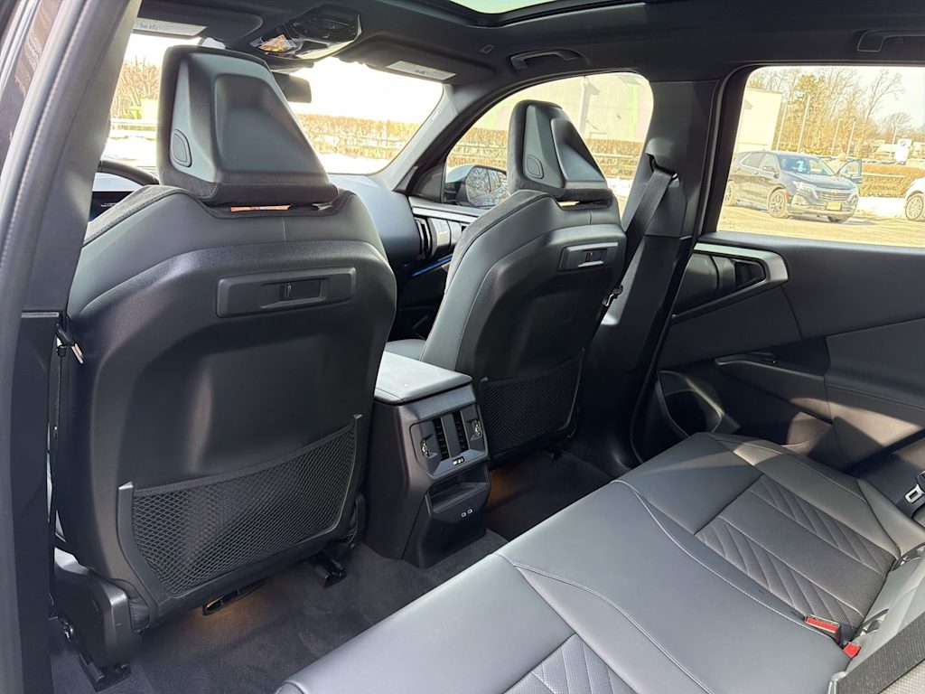 Thumbnail: 2025 BMW X3 - 13