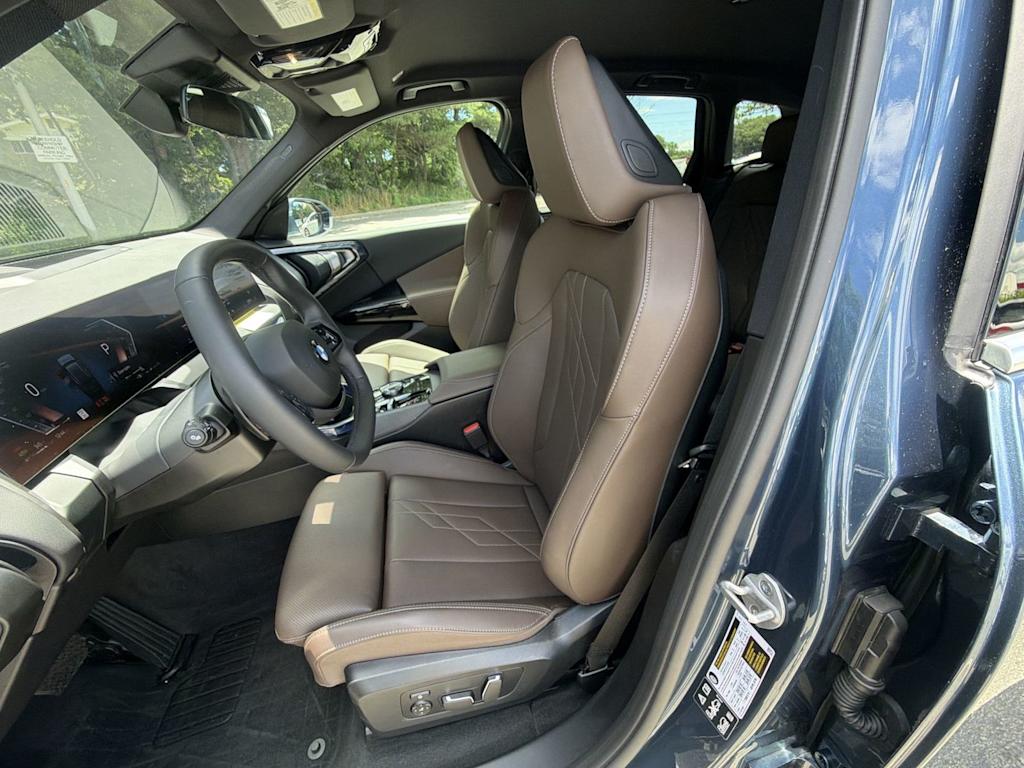 Thumbnail: 2026 BMW X3 - 11