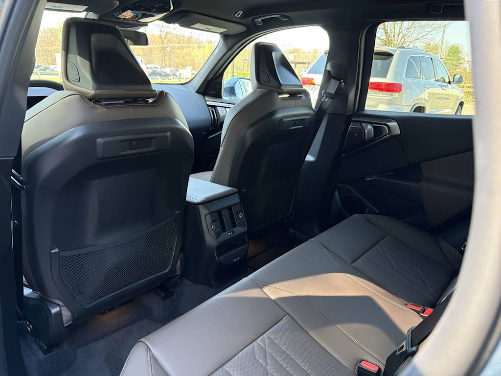 Thumbnail: 2026 BMW X3 - 12