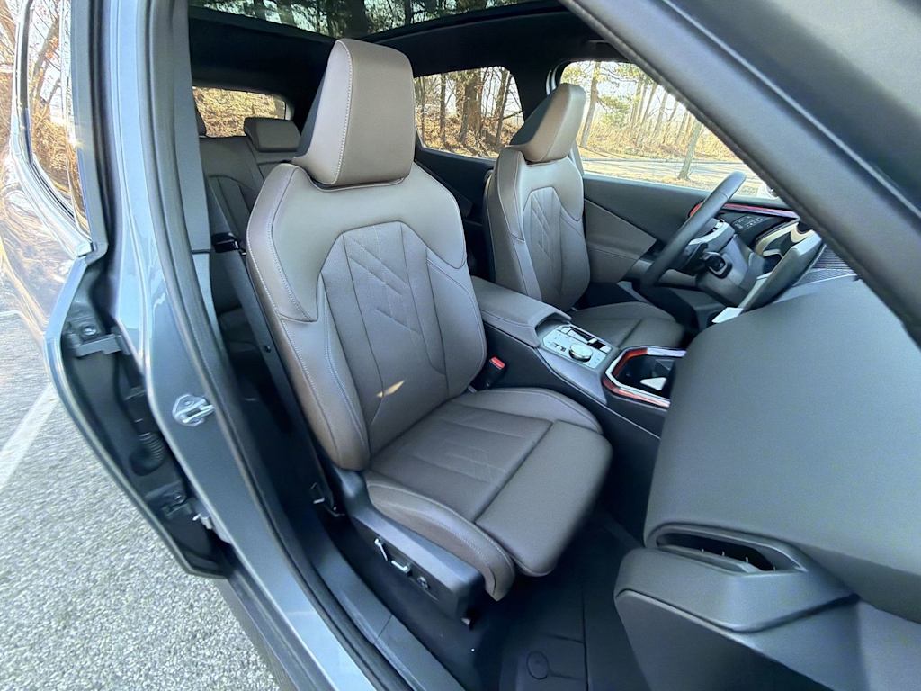 Thumbnail: 2025 BMW X3 - 12