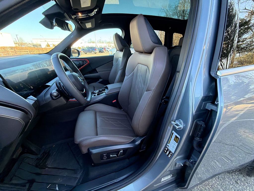 Thumbnail: 2025 BMW X3 - 11