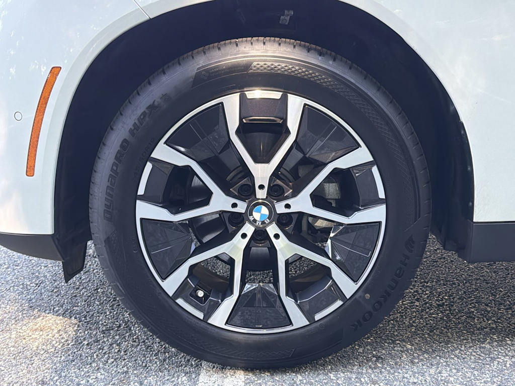Thumbnail: 2026 BMW X3 - 8