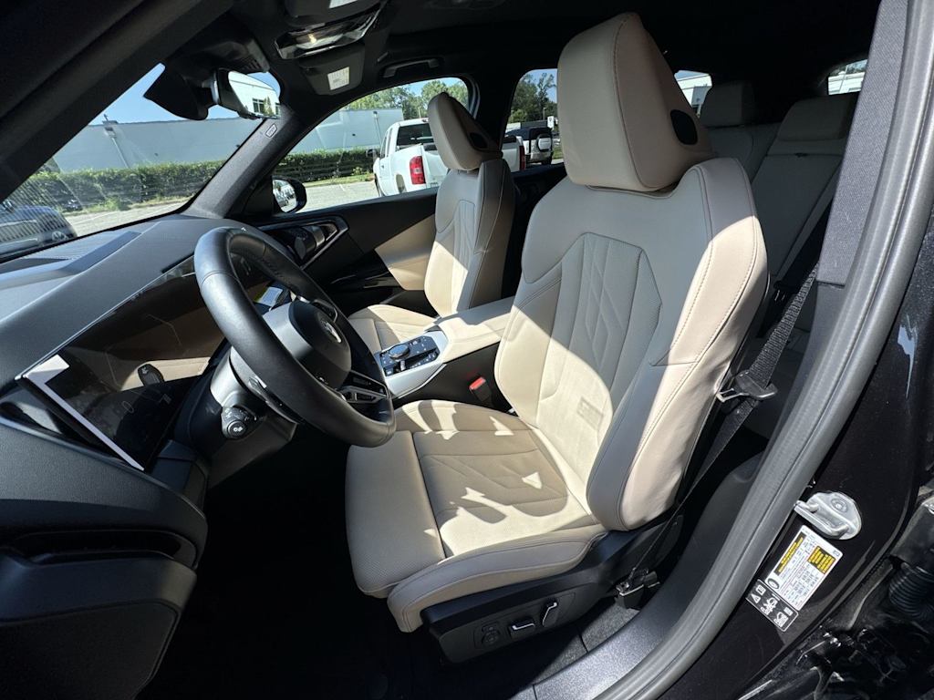 Thumbnail: 2026 BMW X3 - 11