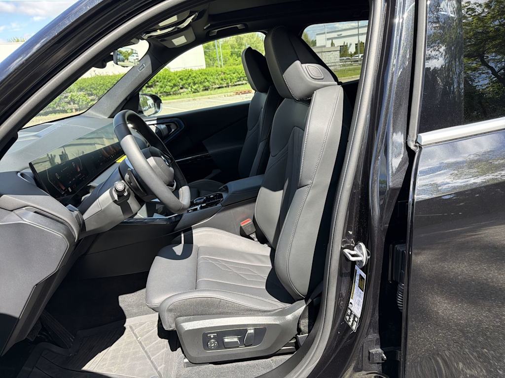Thumbnail: 2026 BMW X3 - 11