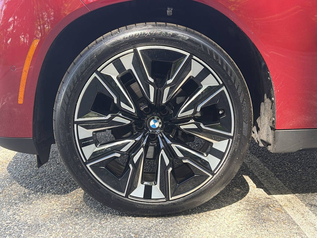 Thumbnail: 2025 BMW X3 - 8