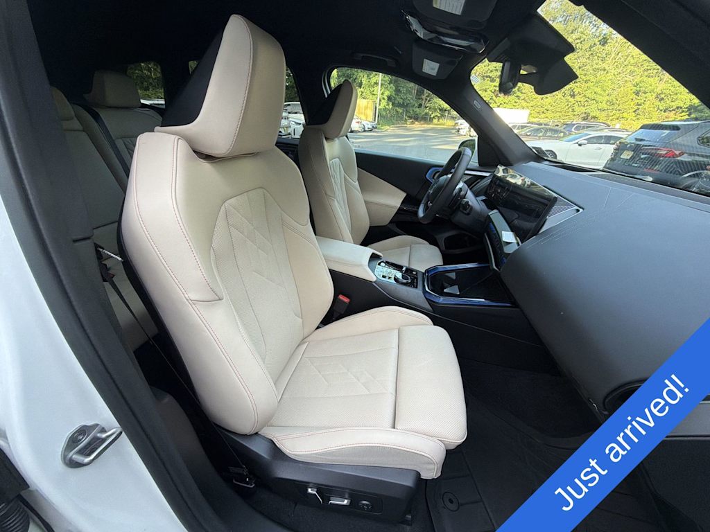 Thumbnail: 2026 BMW X3 - 11