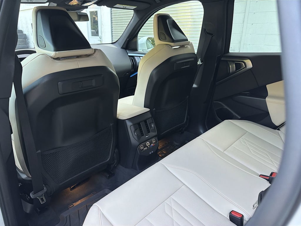 Thumbnail: 2026 BMW X3 - 13