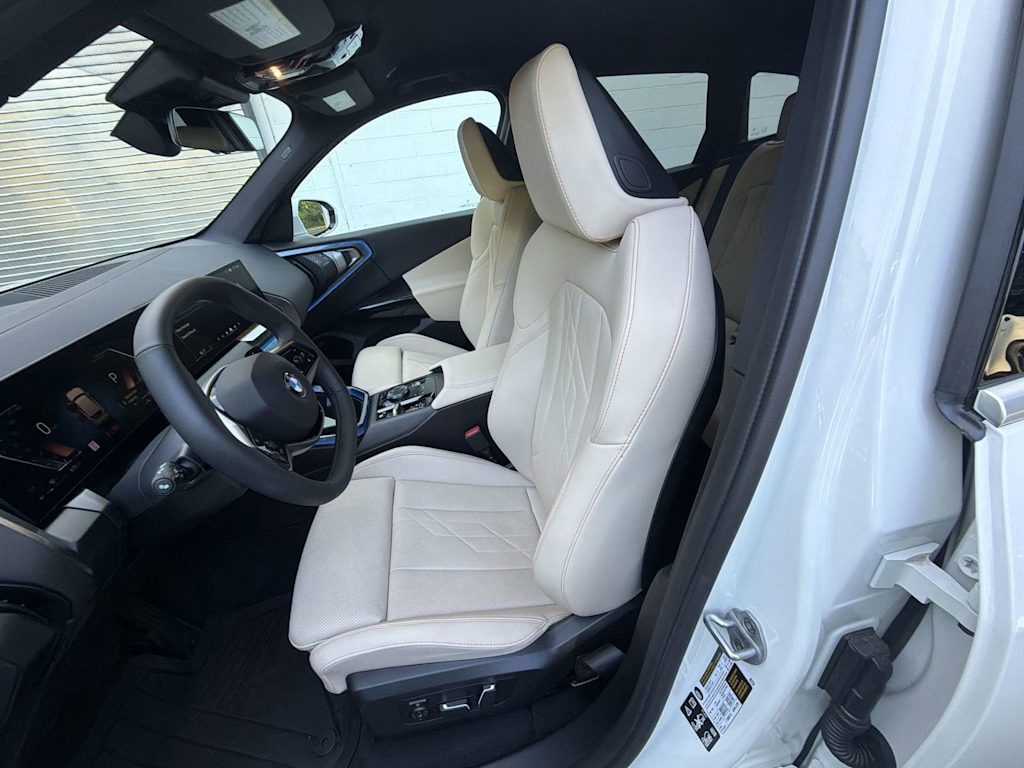 Thumbnail: 2026 BMW X3 - 11
