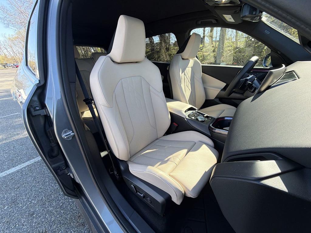 Thumbnail: 2025 BMW X3 - 11