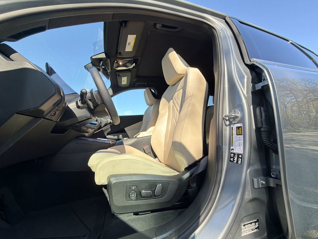 Thumbnail: 2025 BMW X3 - 12