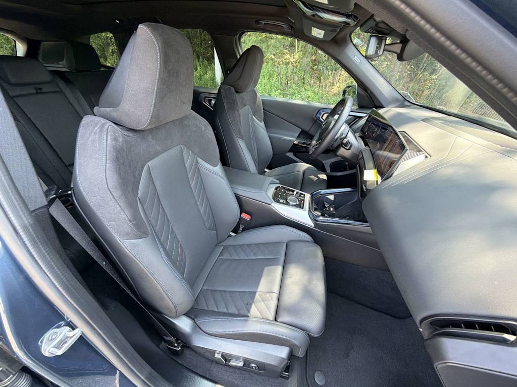 Thumbnail: 2026 BMW X3 - 12