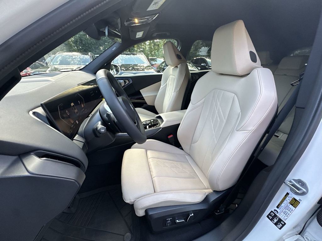 Thumbnail: 2026 BMW X3 - 11