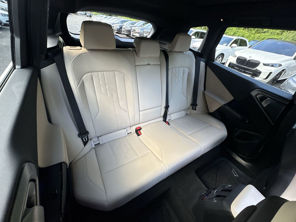 Thumbnail: 2026 BMW X3 - 12