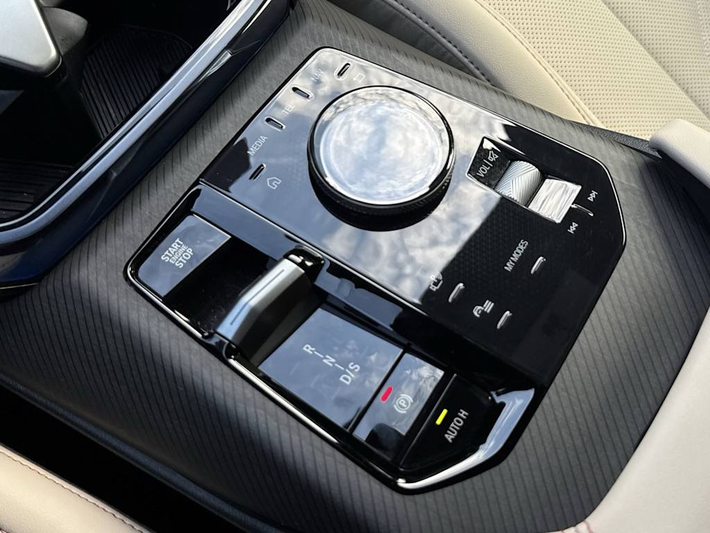 Thumbnail: 2026 BMW X3 - 25