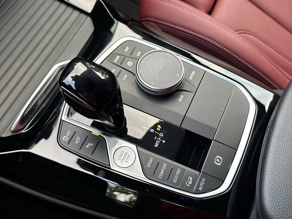 Thumbnail: 2024 BMW X3 - 15