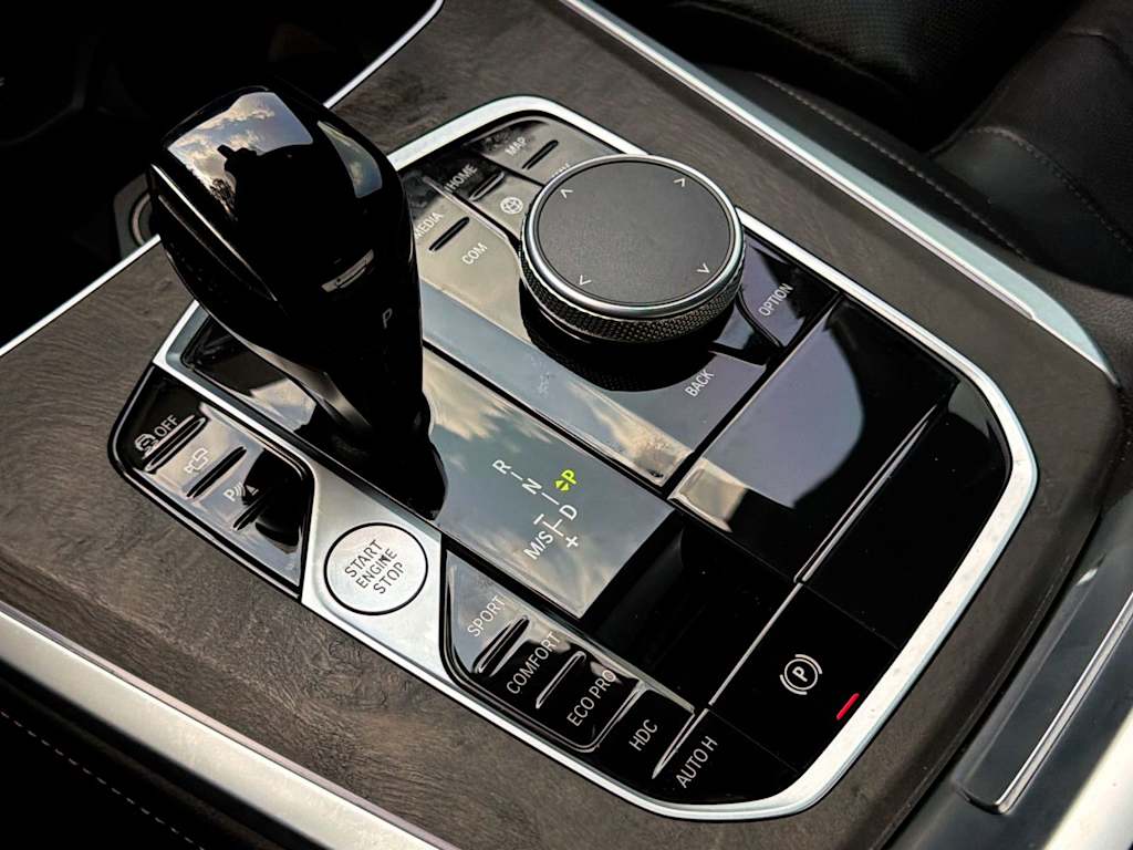 Thumbnail: 2022 BMW X5 - 16