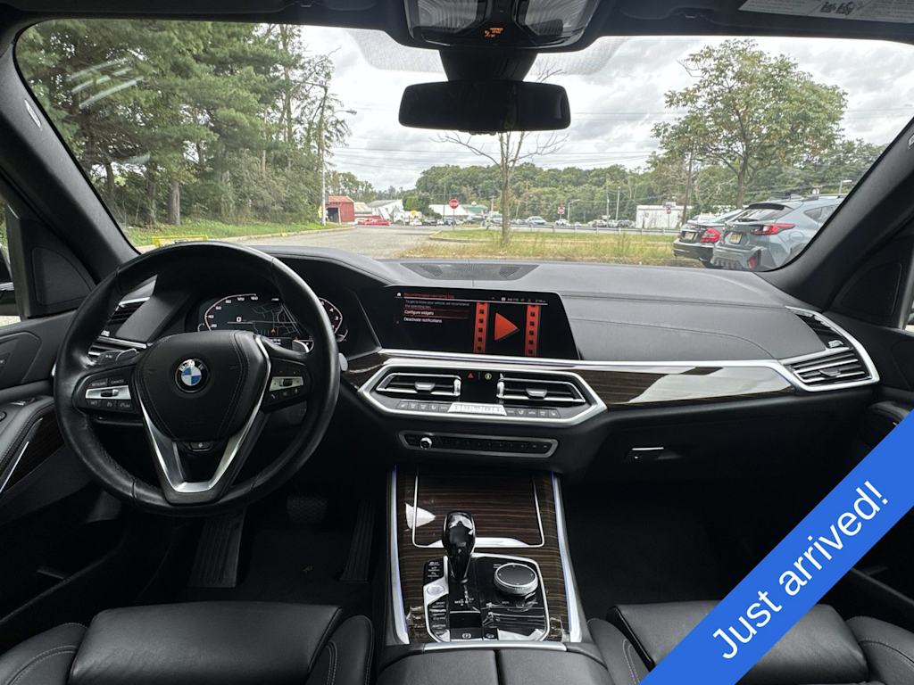 Thumbnail: 2021 BMW X5 - 10