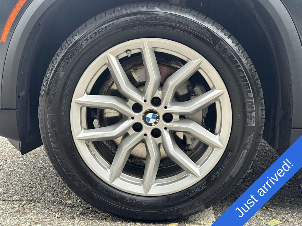 Thumbnail: 2021 BMW X5 - 8