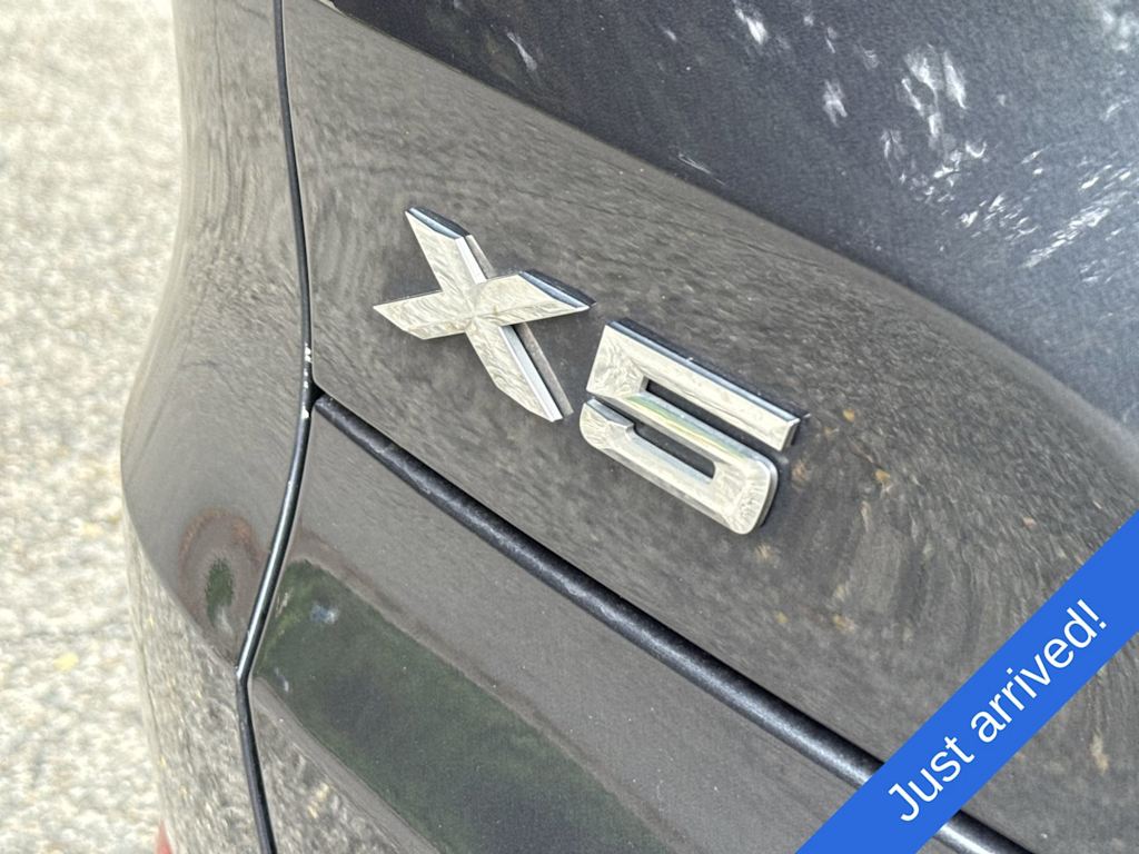 Thumbnail: 2021 BMW X5 - 7