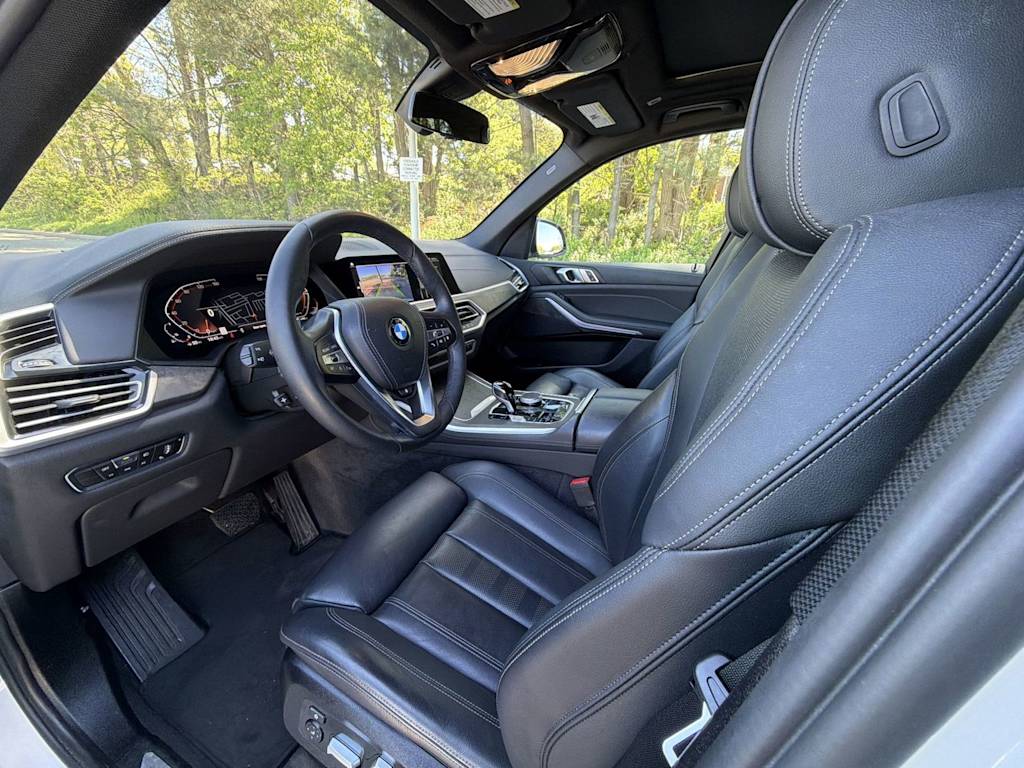 Thumbnail: 2022 BMW X5 - 10