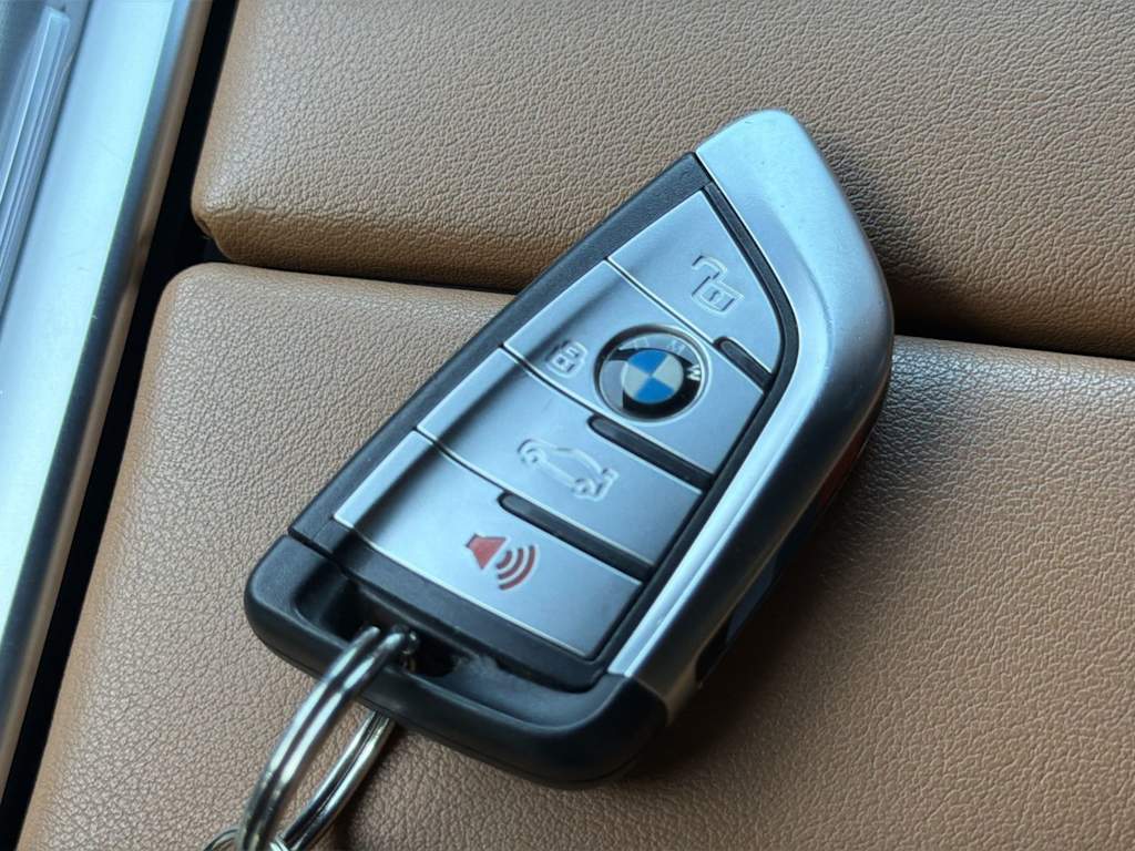 Thumbnail: 2023 BMW X5 - 19
