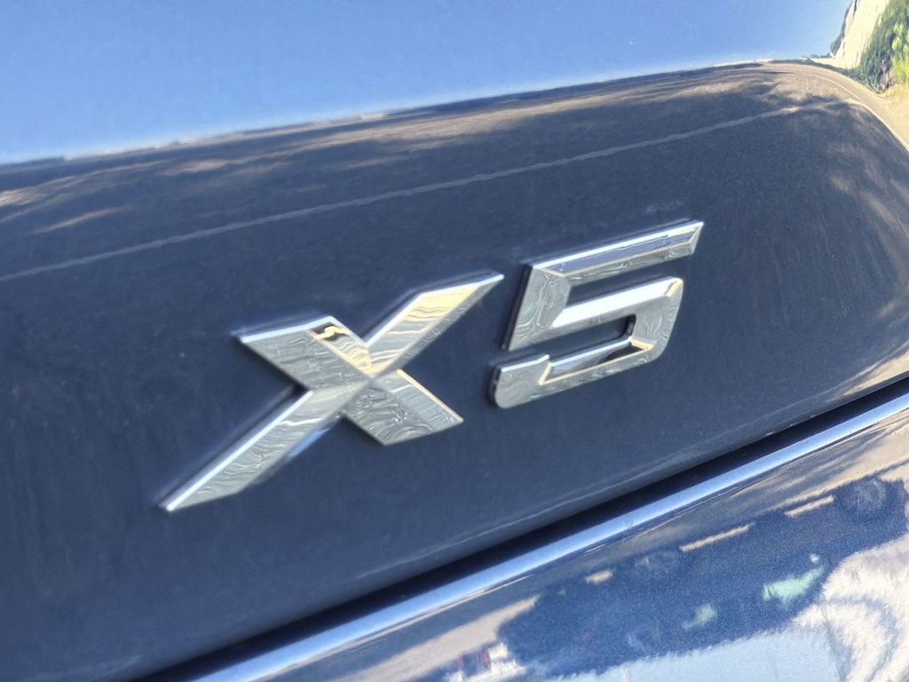 Thumbnail: 2023 BMW X5 - 7