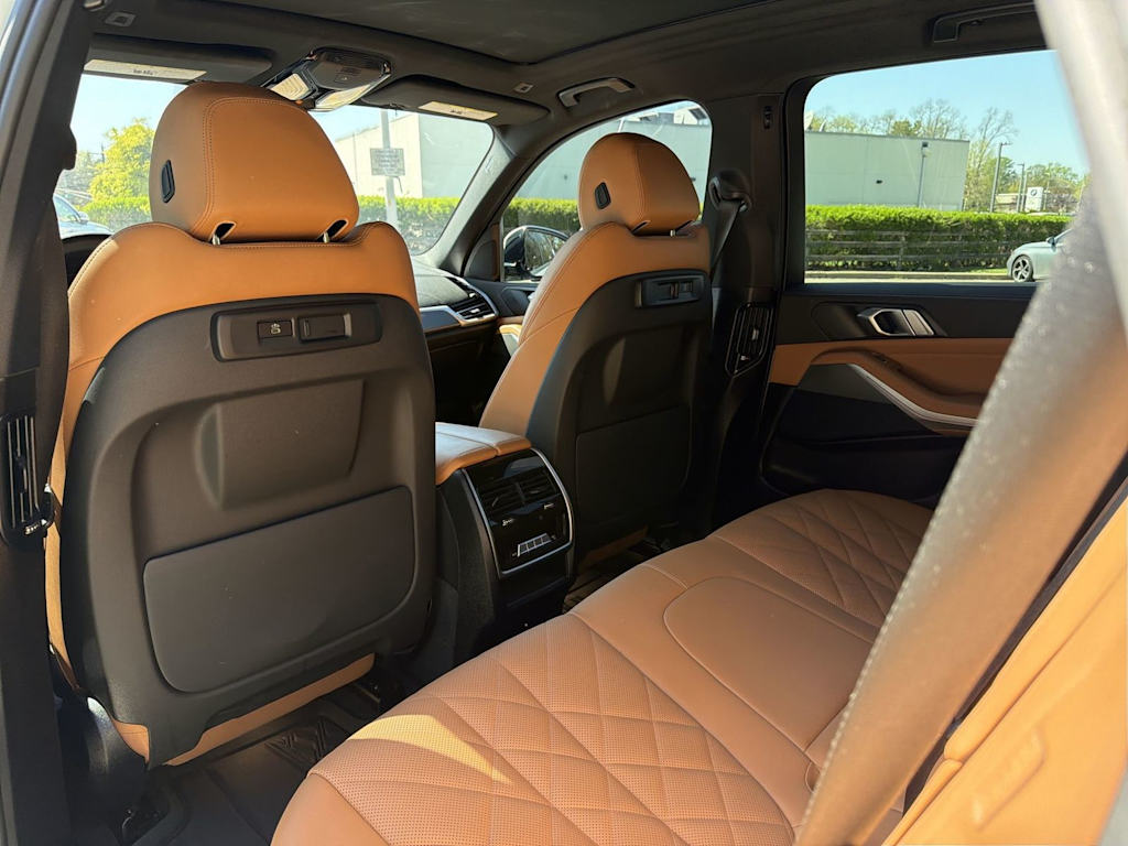 Thumbnail: 2023 BMW X5 - 13