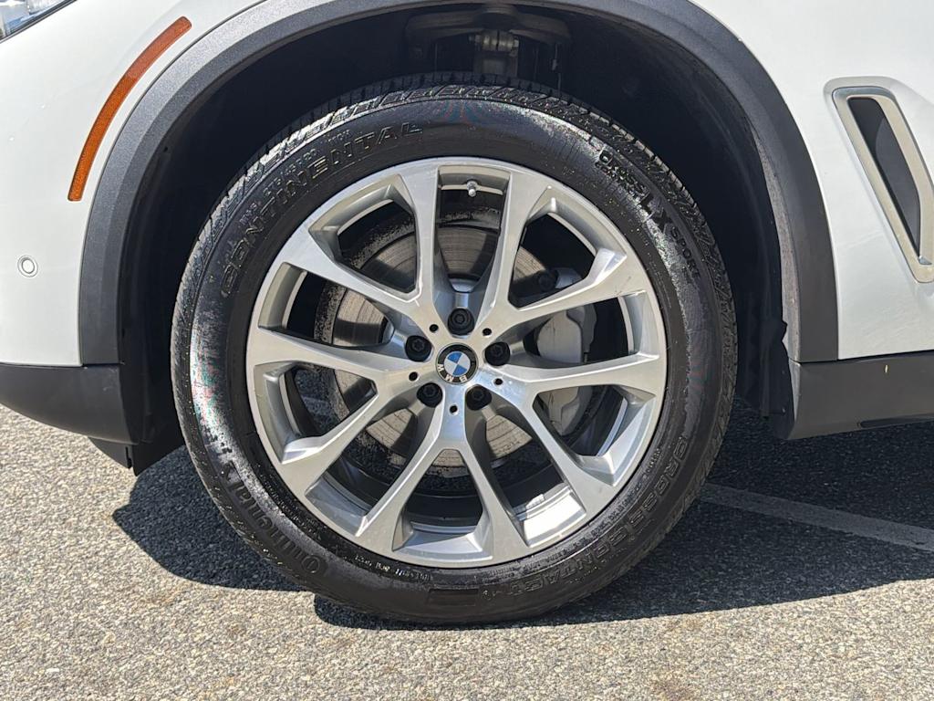 Thumbnail: 2023 BMW X5 - 8